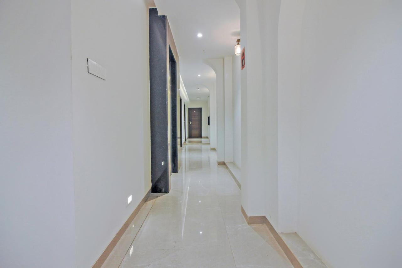 Hotel Flora Suites Mumbai  Buitenkant foto